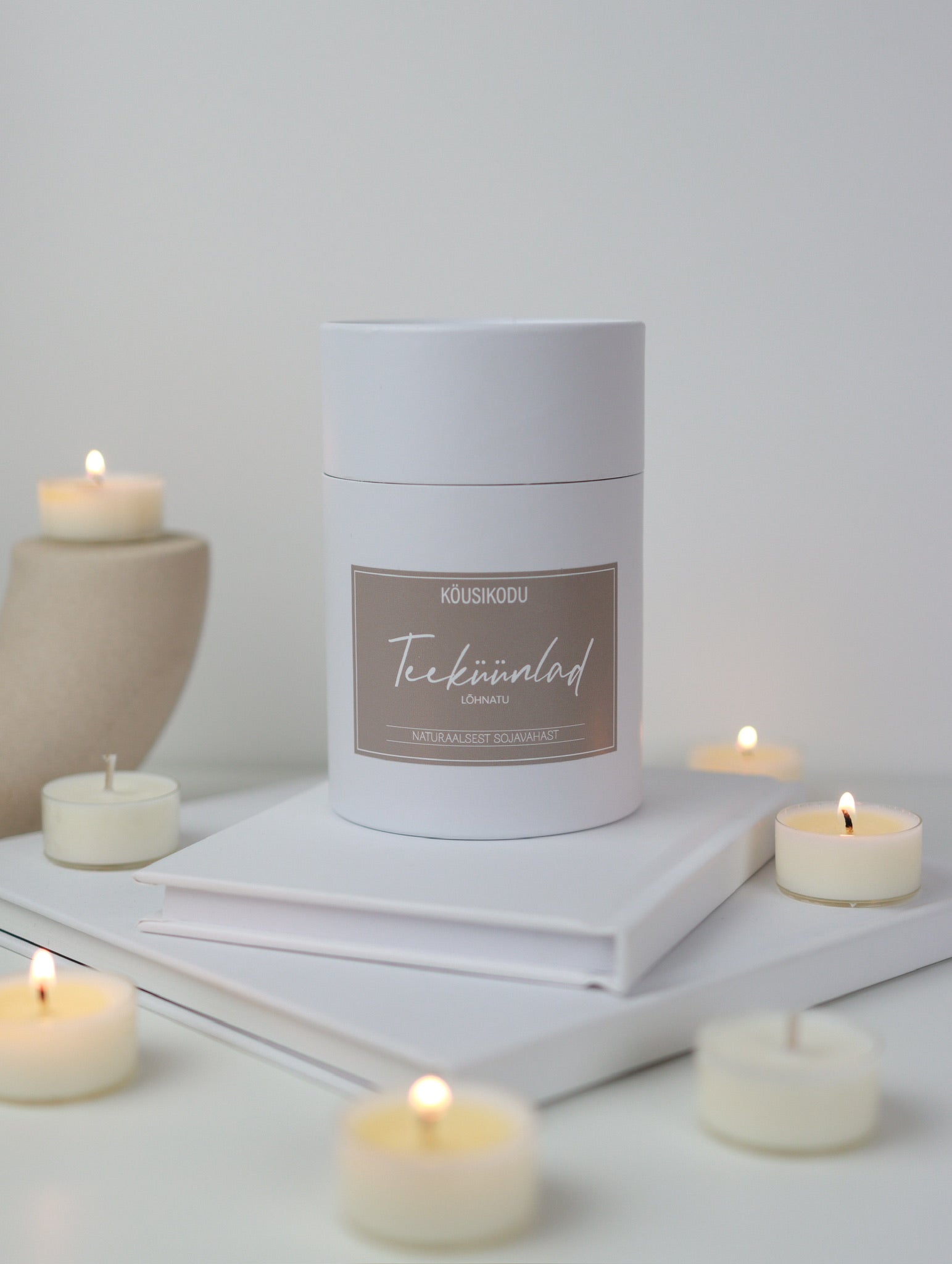 Teeküünlad Lõhnatu