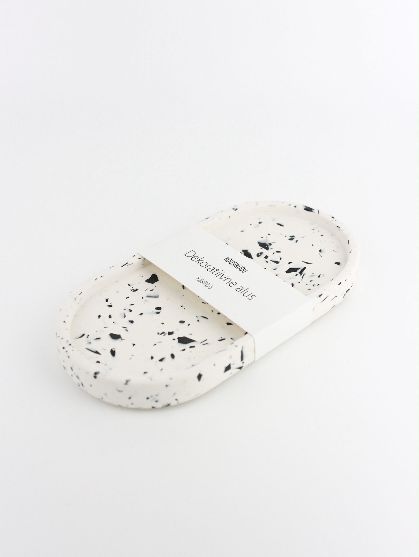 Dekoratiivne alus Valge terrazzo