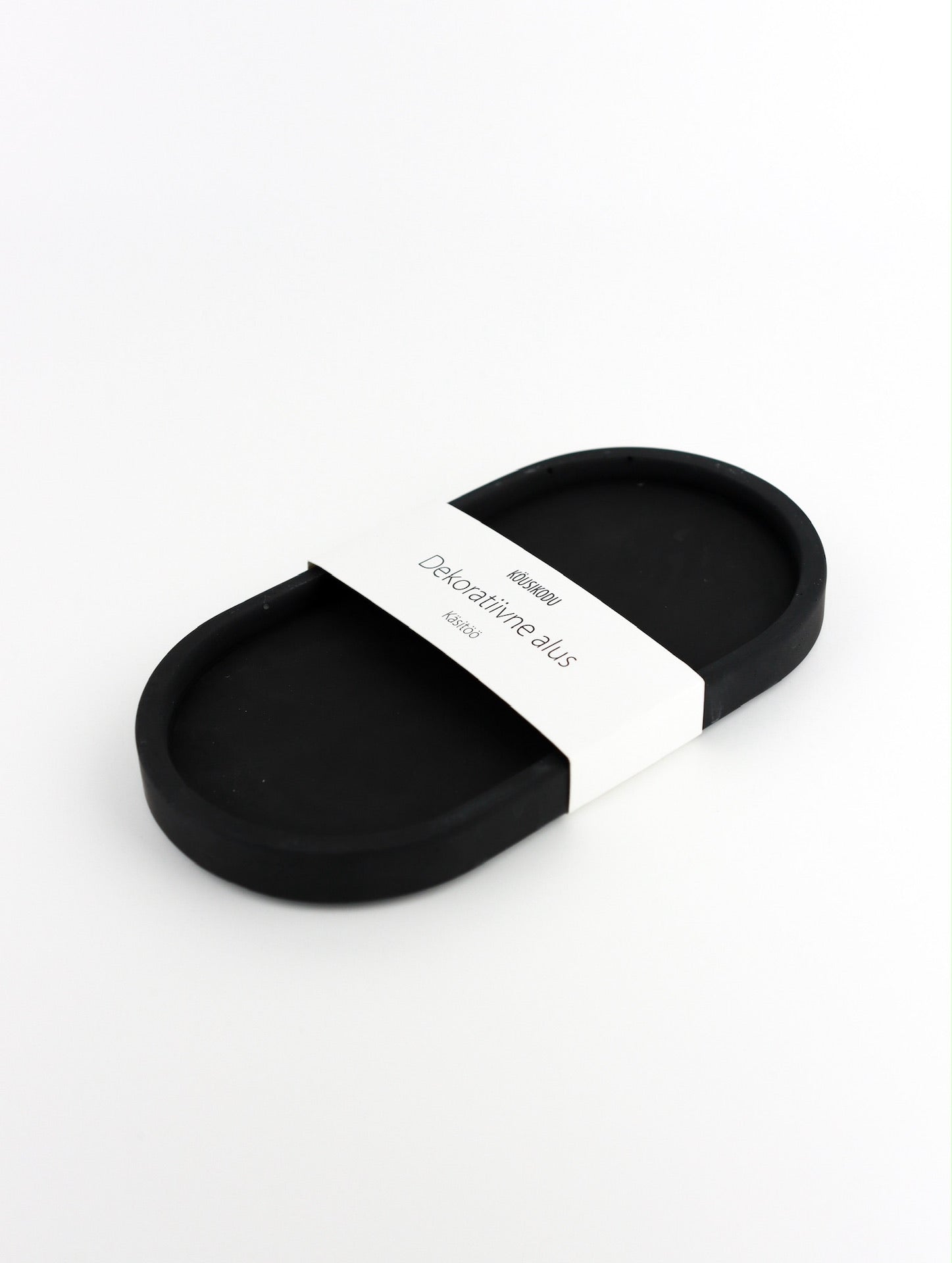 Dekoratiivne alus Must