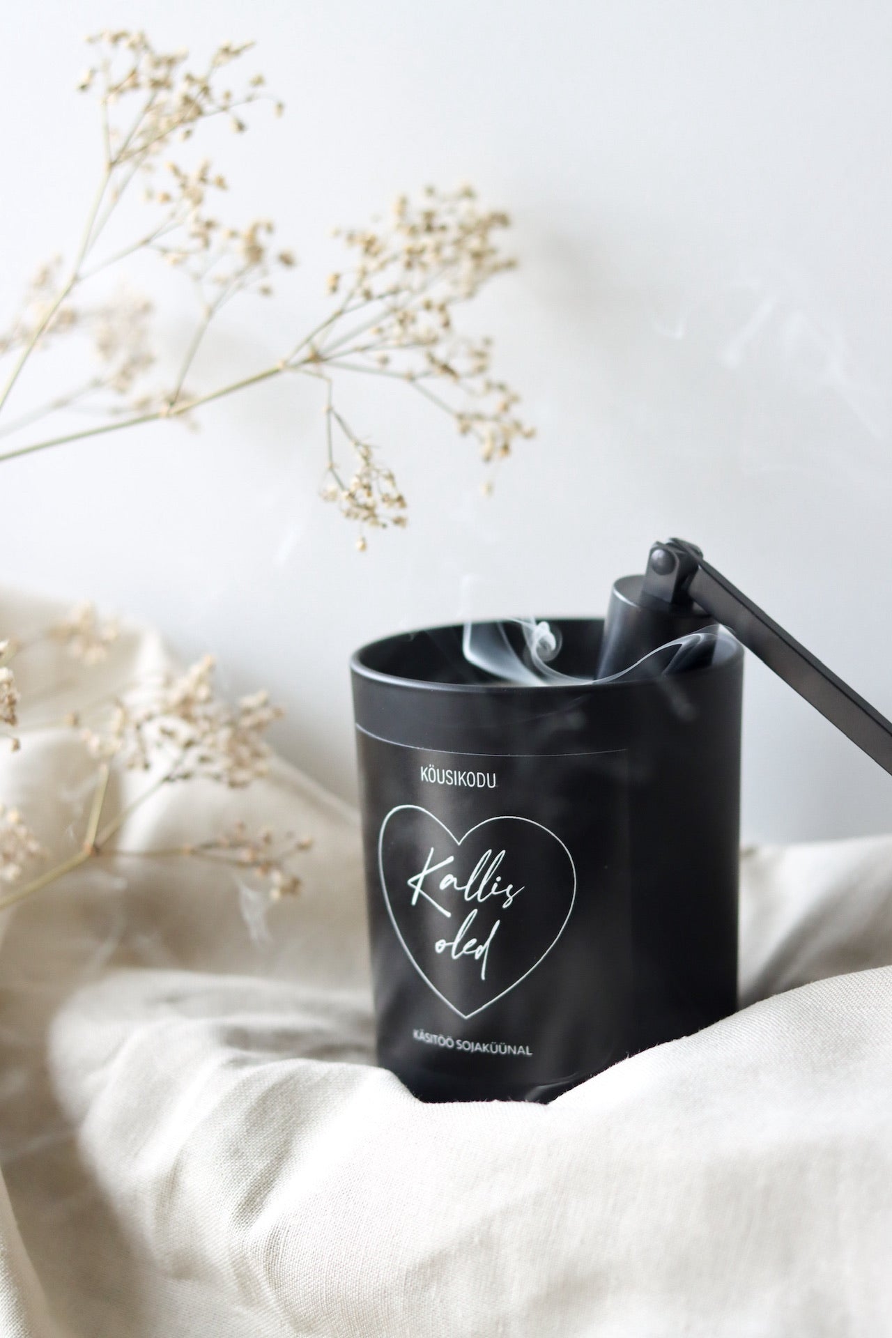 Sõnumiga sojavahast lõhnaküünal