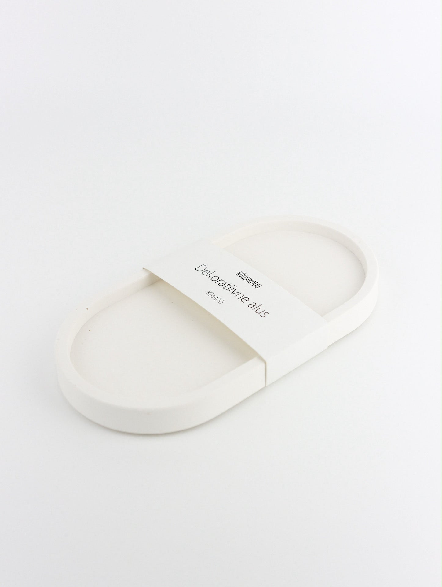 Dekoratiivne alus Valge