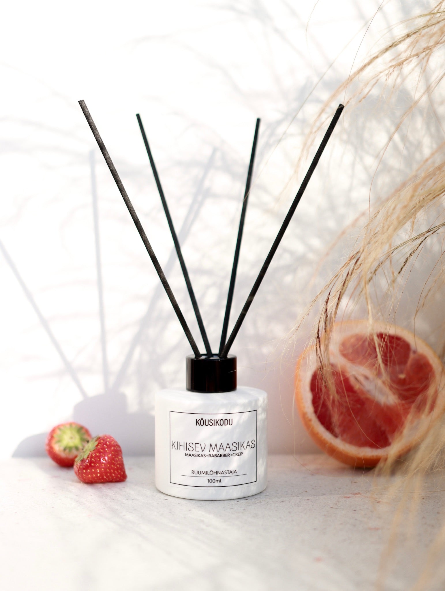 Kodulõhnastaja Kihisev maasikas